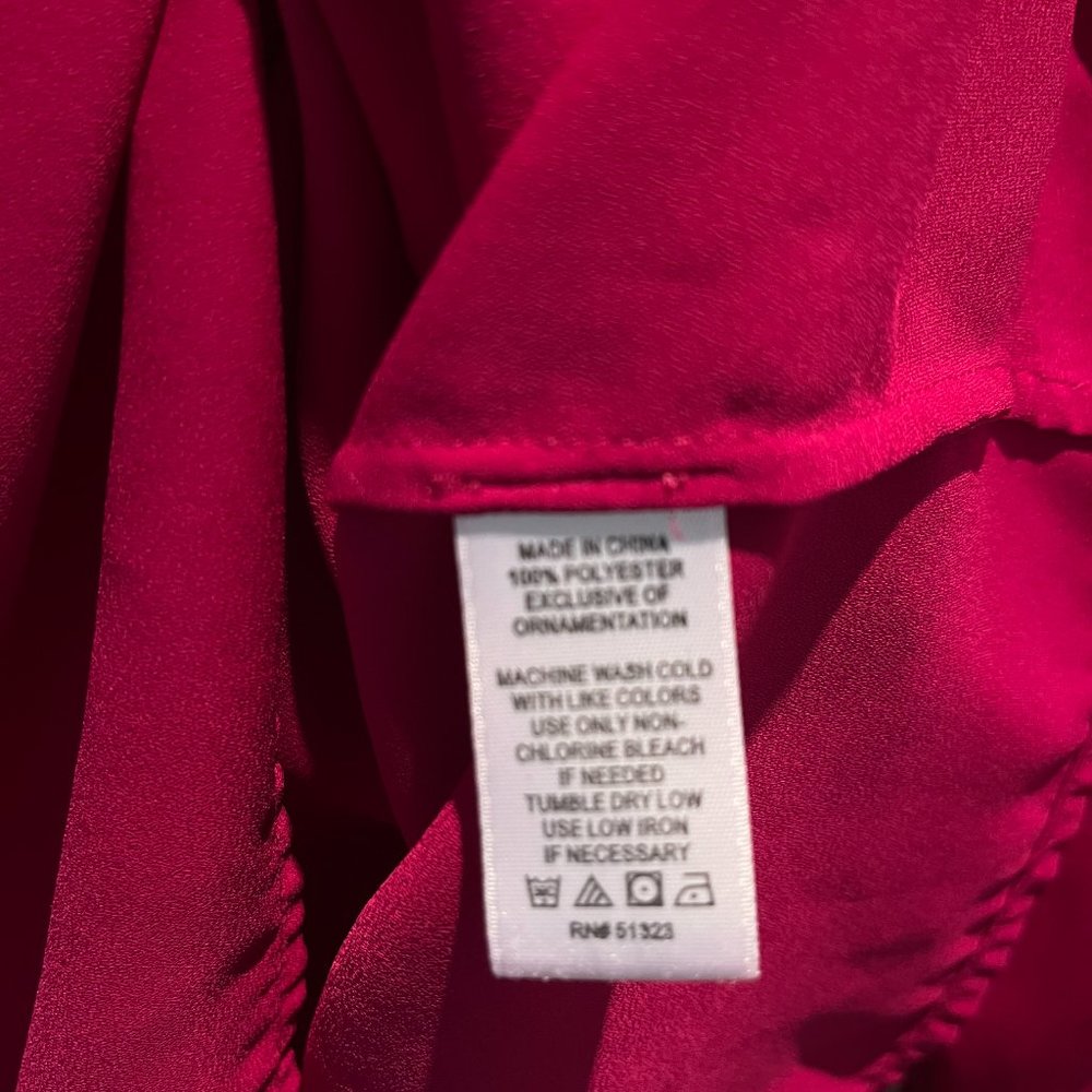 1.State Pink/Black blouse - Small - Picture 2 of 5